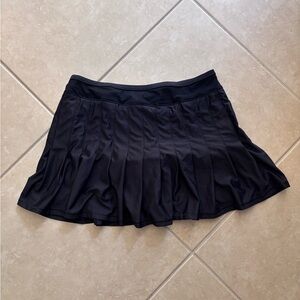 Lucky in Love Black Stretch Pleated Athletic Skort Tennis, Golf Size M